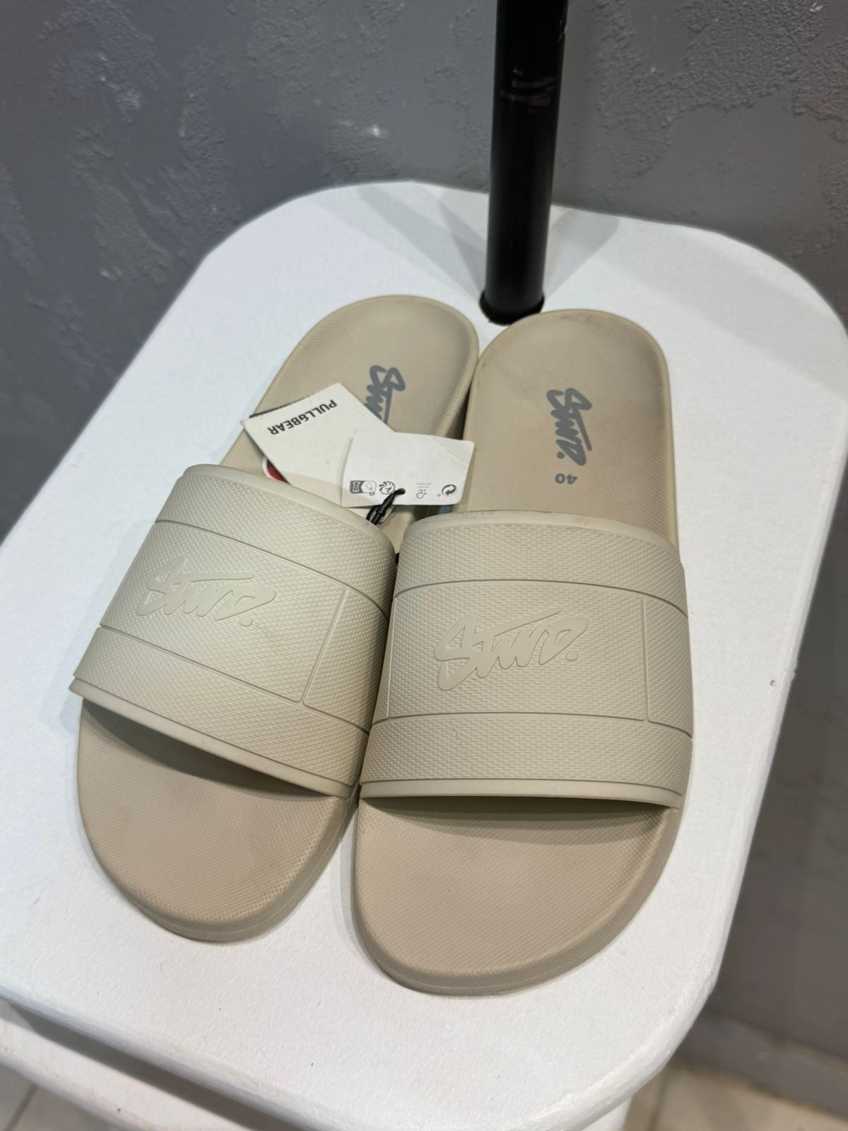 PULL&BEAR Coast Slide Sandals – Cream