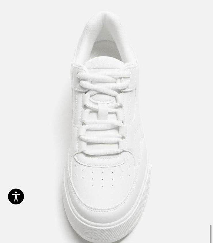 RETRO STYLE SNEAKERS - ZARA