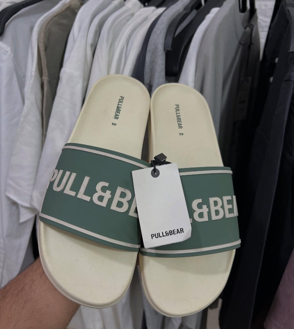 PULL&BEAR _ SLIPPER