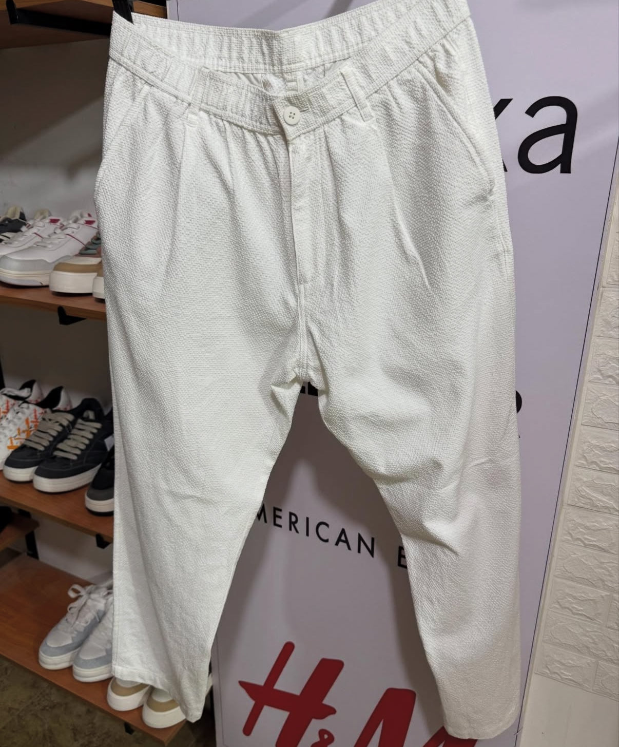 ZARA _ TEXTURED PLEATED TROUSERS