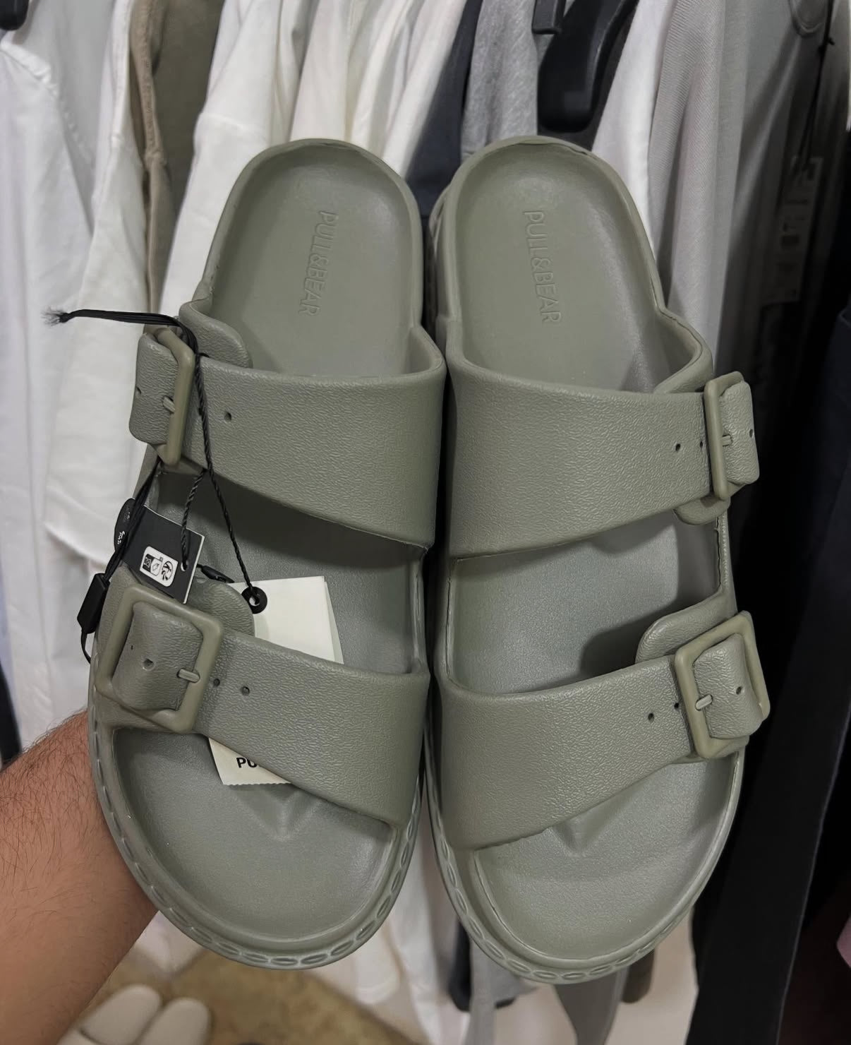 PULL&BEAR _ SLIPPER