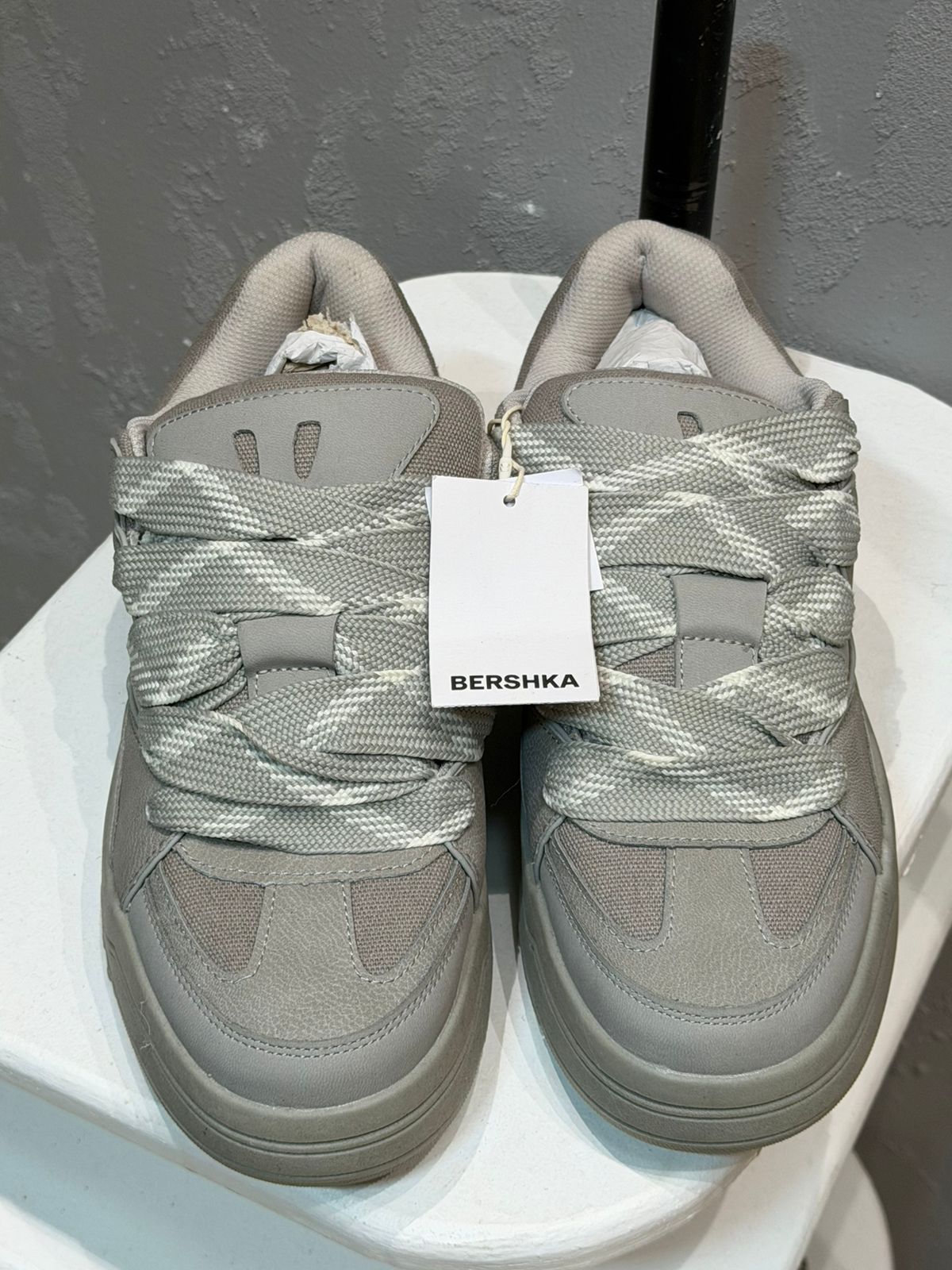 BERSHKA Streetform Chunk Sneaker – White