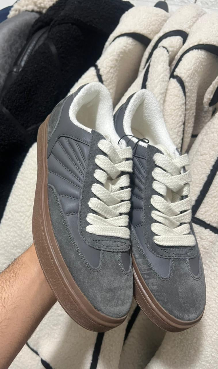 CASUAL LEATHER TRAINERS - ZARA