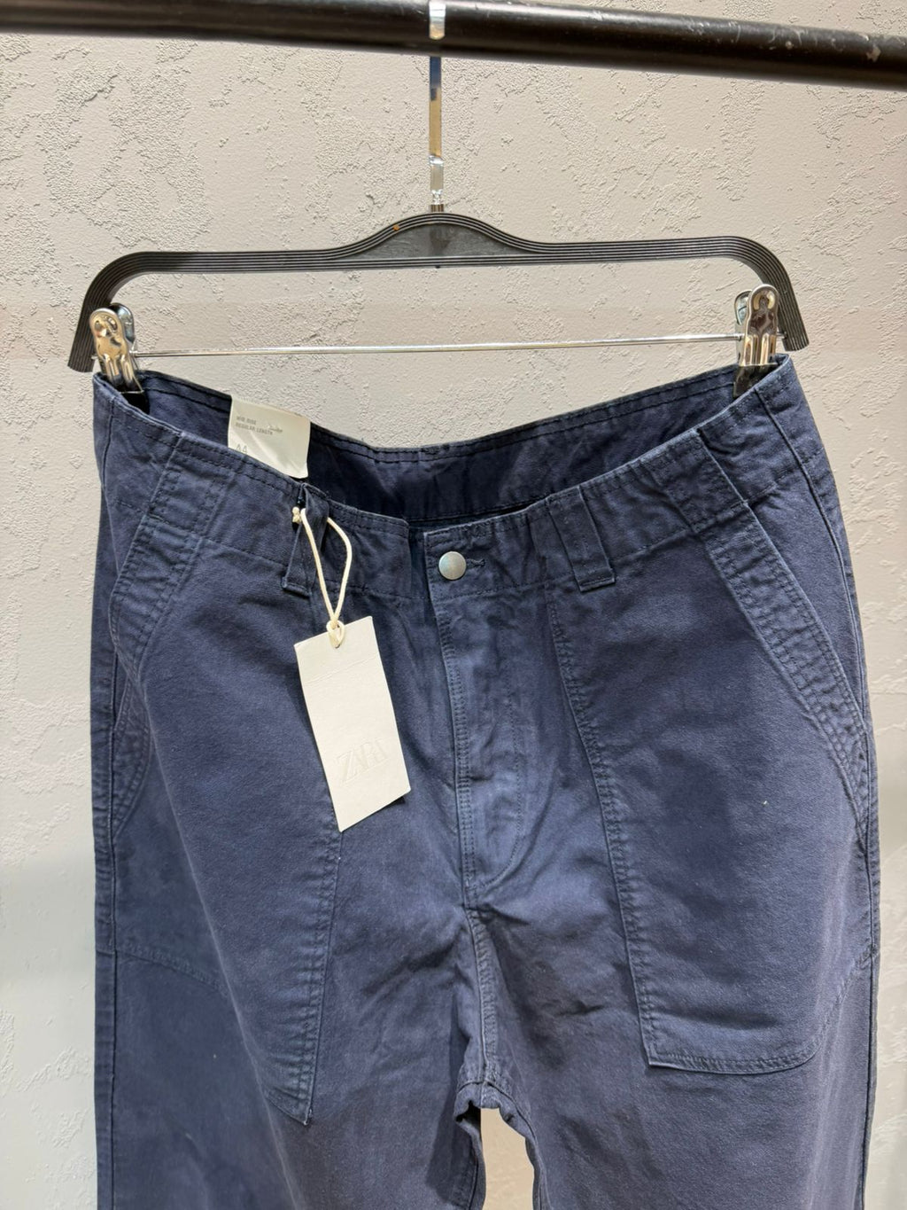 ZARA - STRIGHT FIT TOURSRS