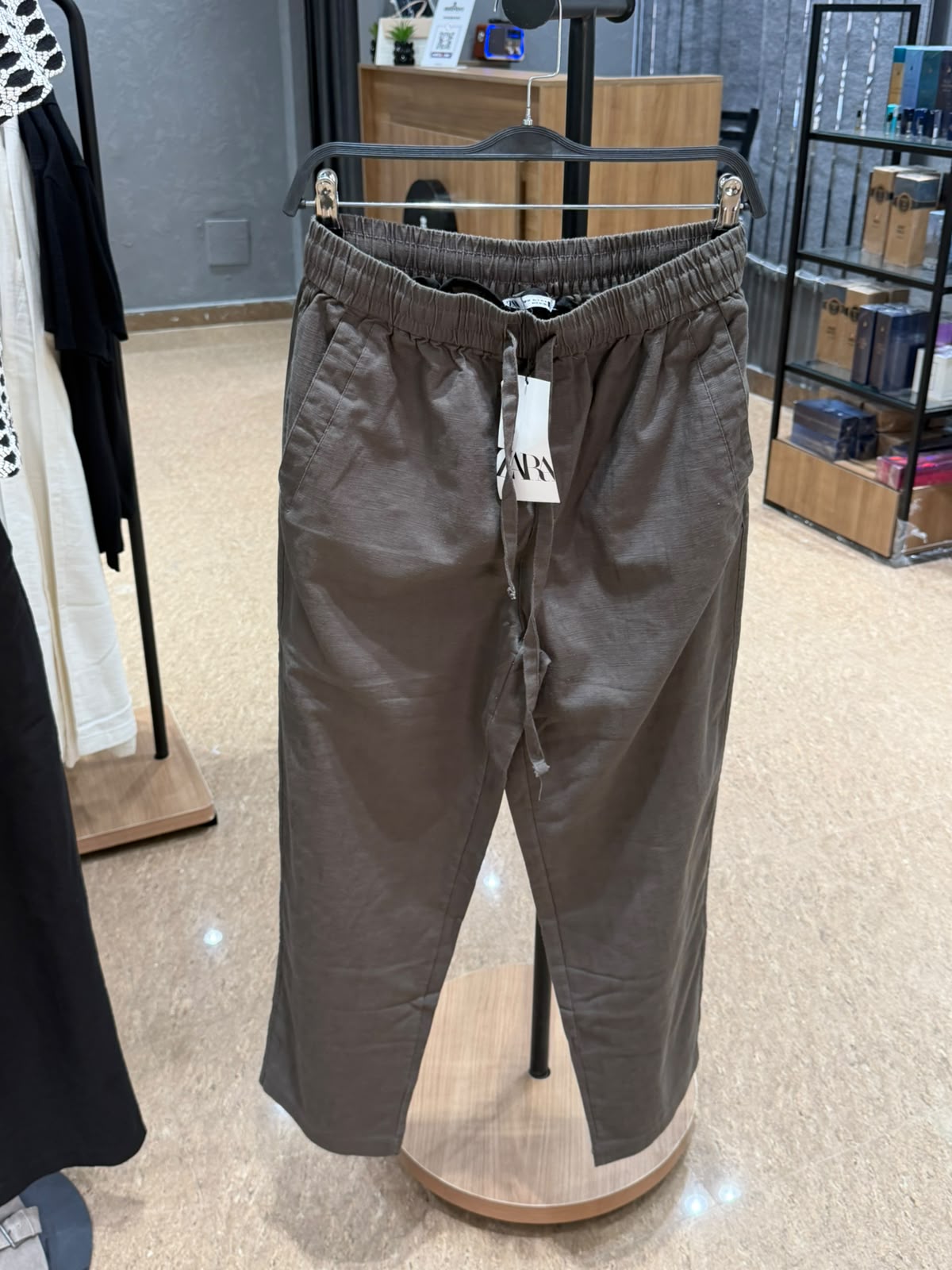Relxed fit- linen pants