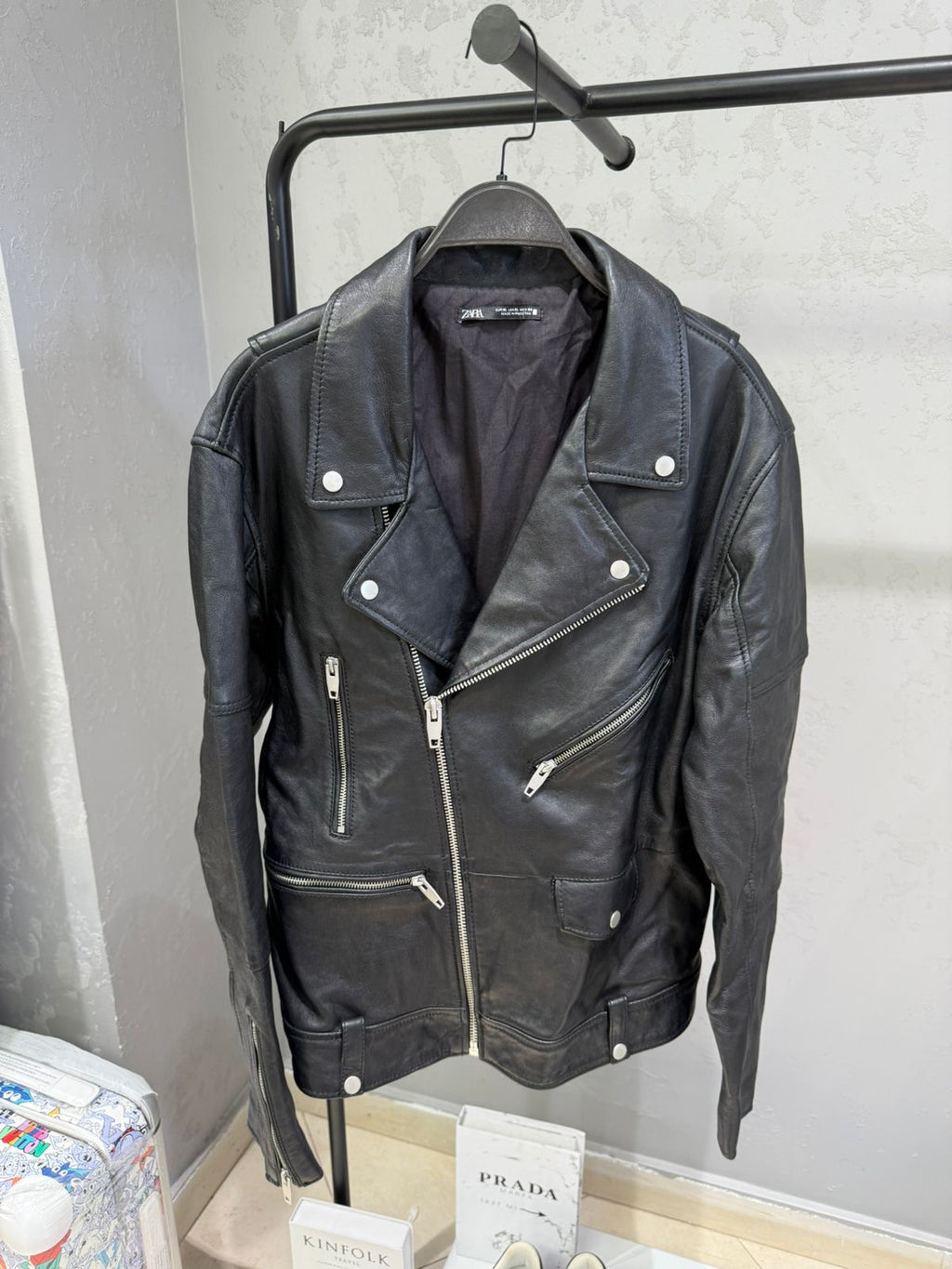 ZARA - LEATHER JACKET