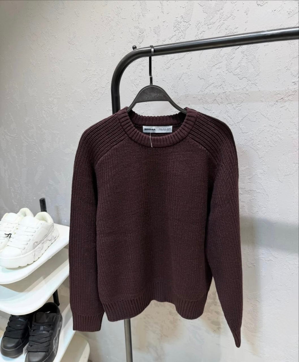 ZARA - KNITTED SWEATER