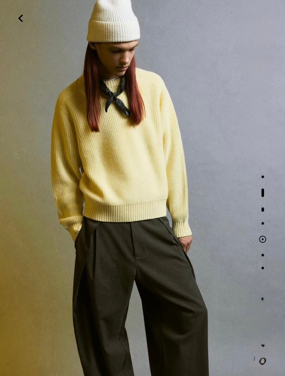 ZARA - KNITTED SWEATER