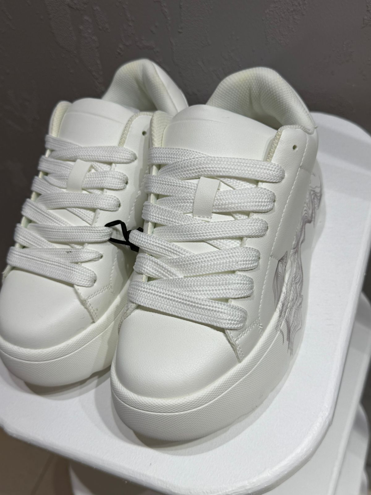 ZARA Smoke new edition