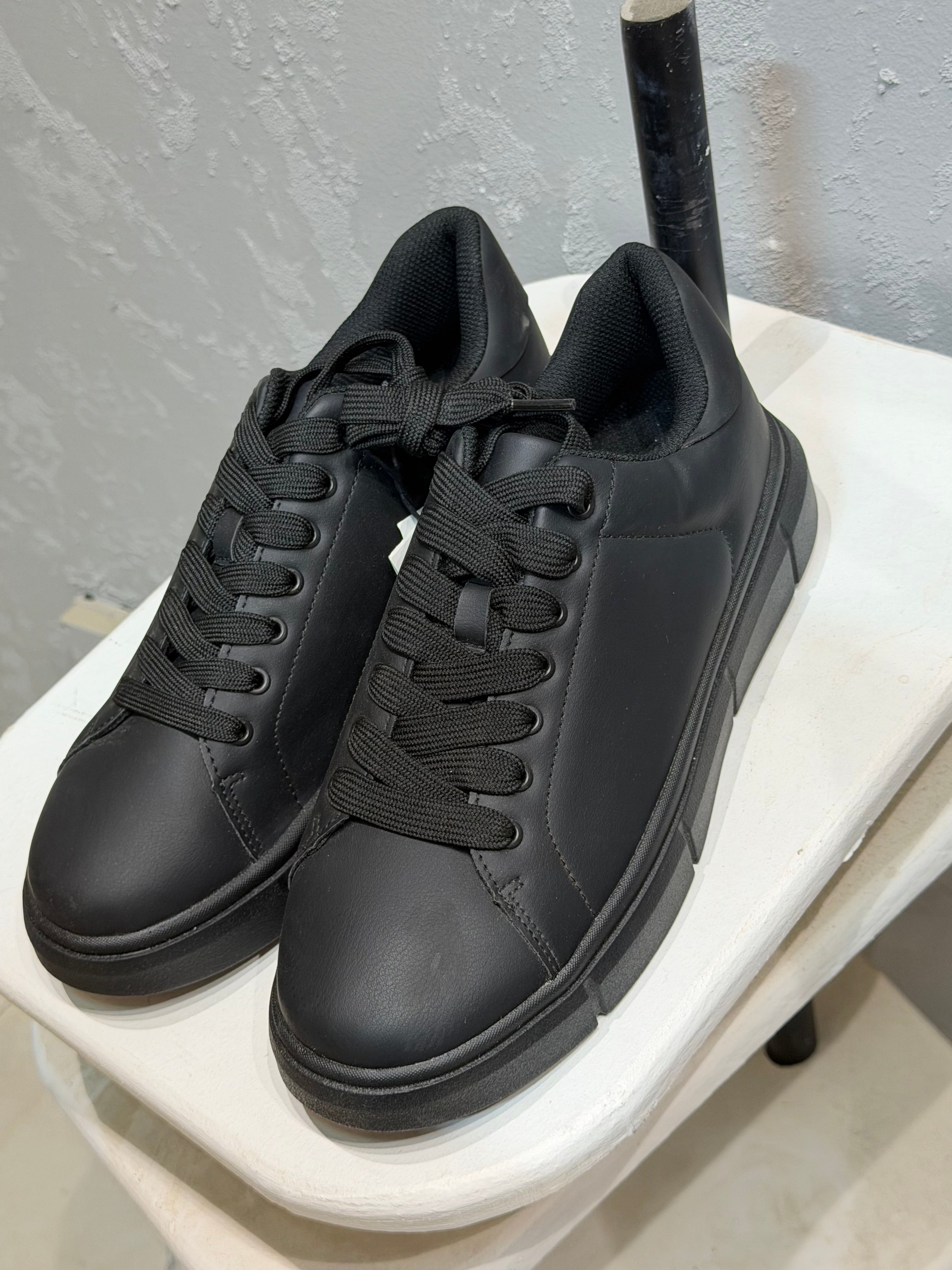 CHUNKY SOLE TRAINERS - ZARA