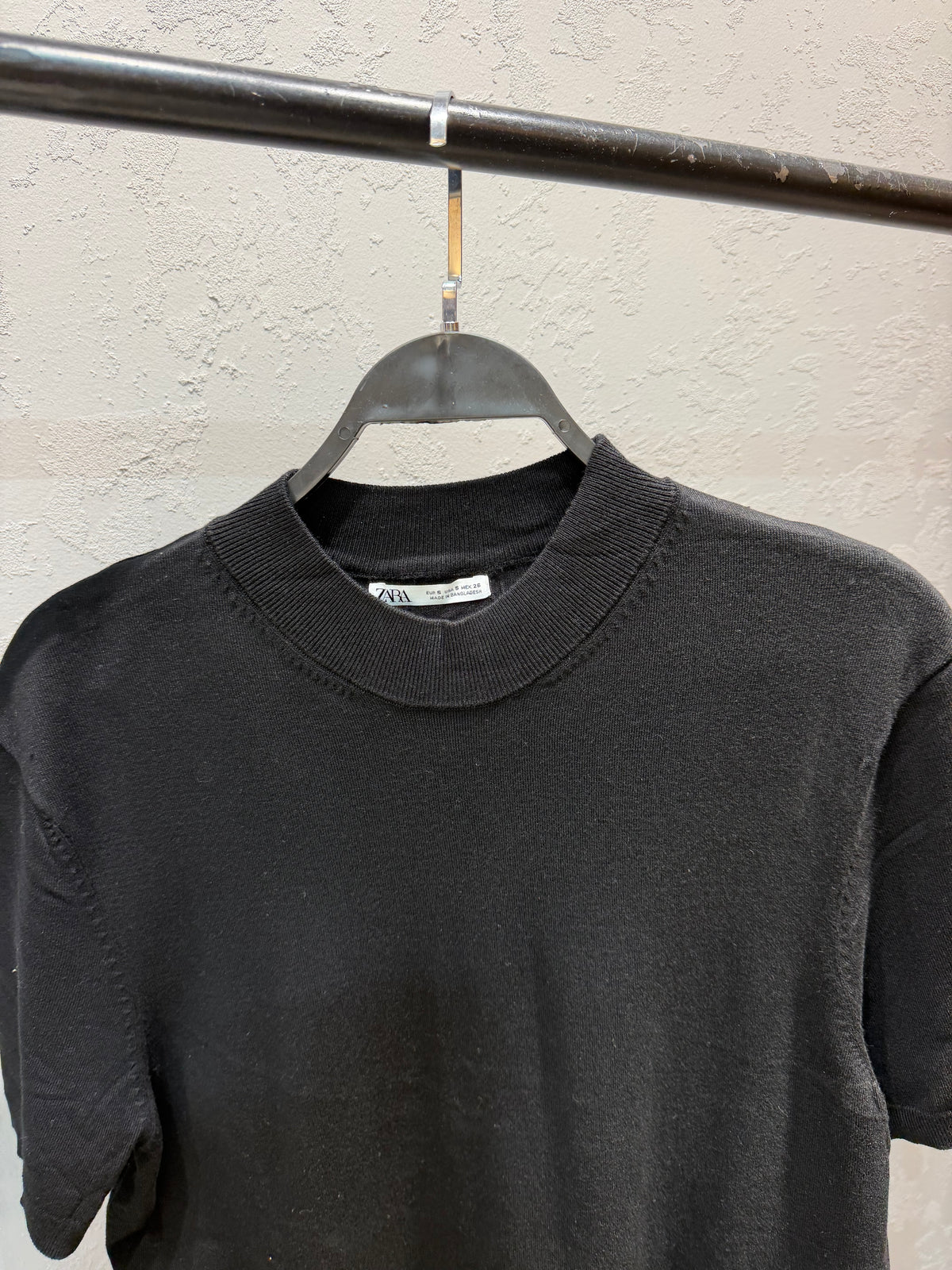 ZARA Knitted Slim Fit Polo – Black