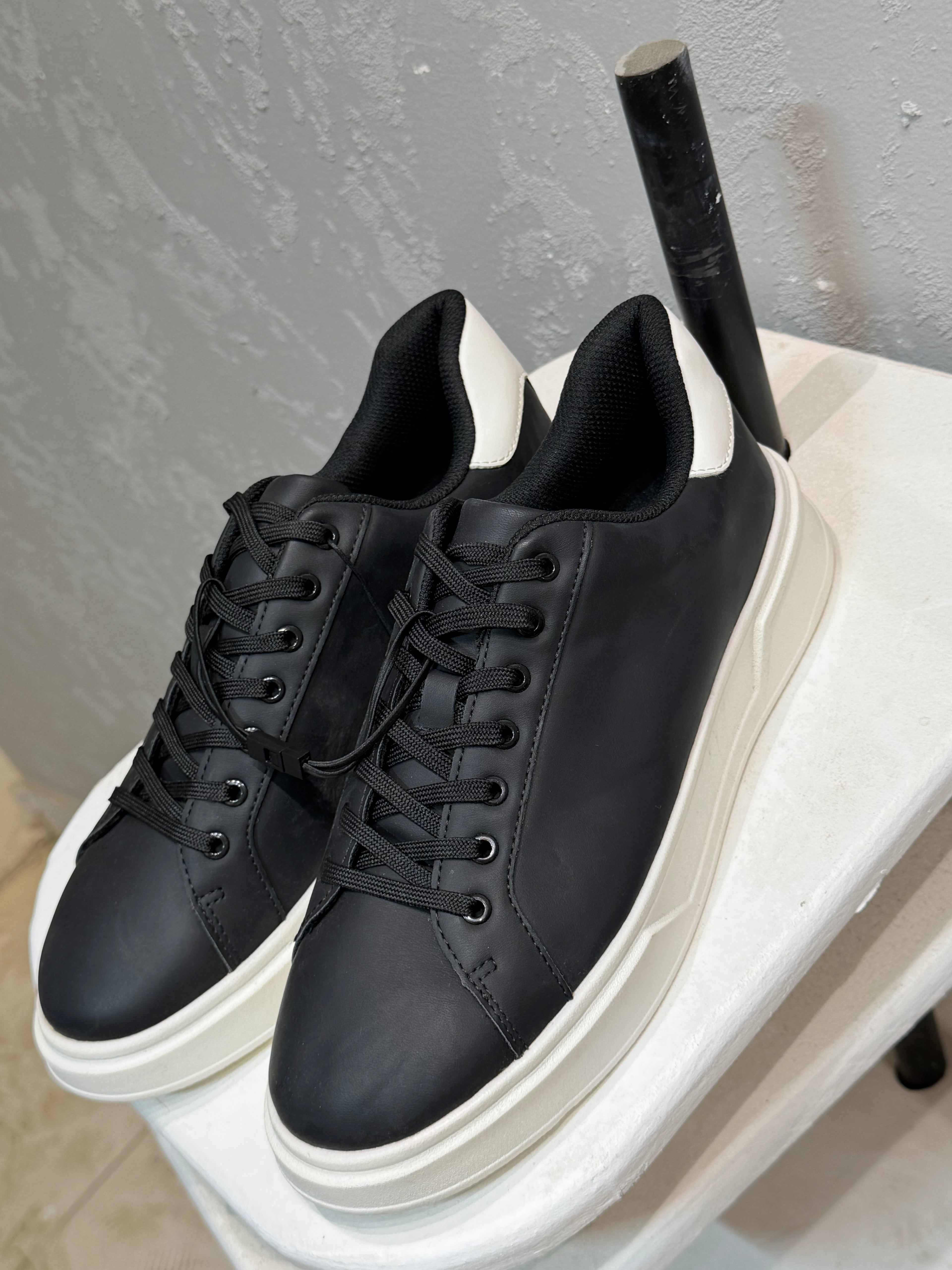 CHUNKY SOLE TRAINERS - ZARA