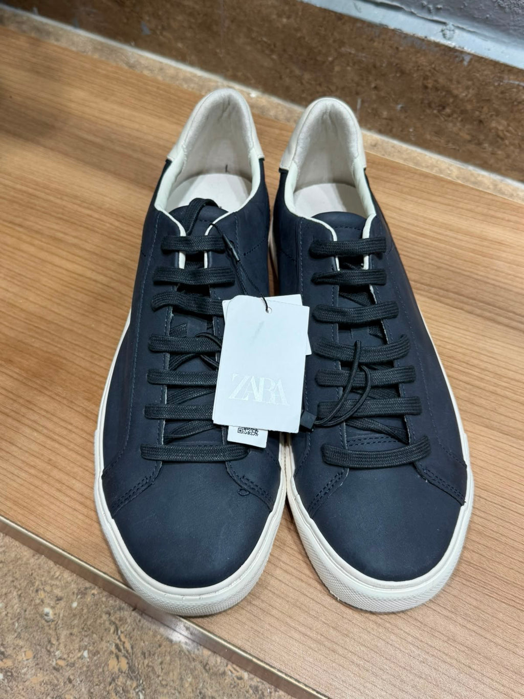 ZARA Clean Court Sneakers – Black