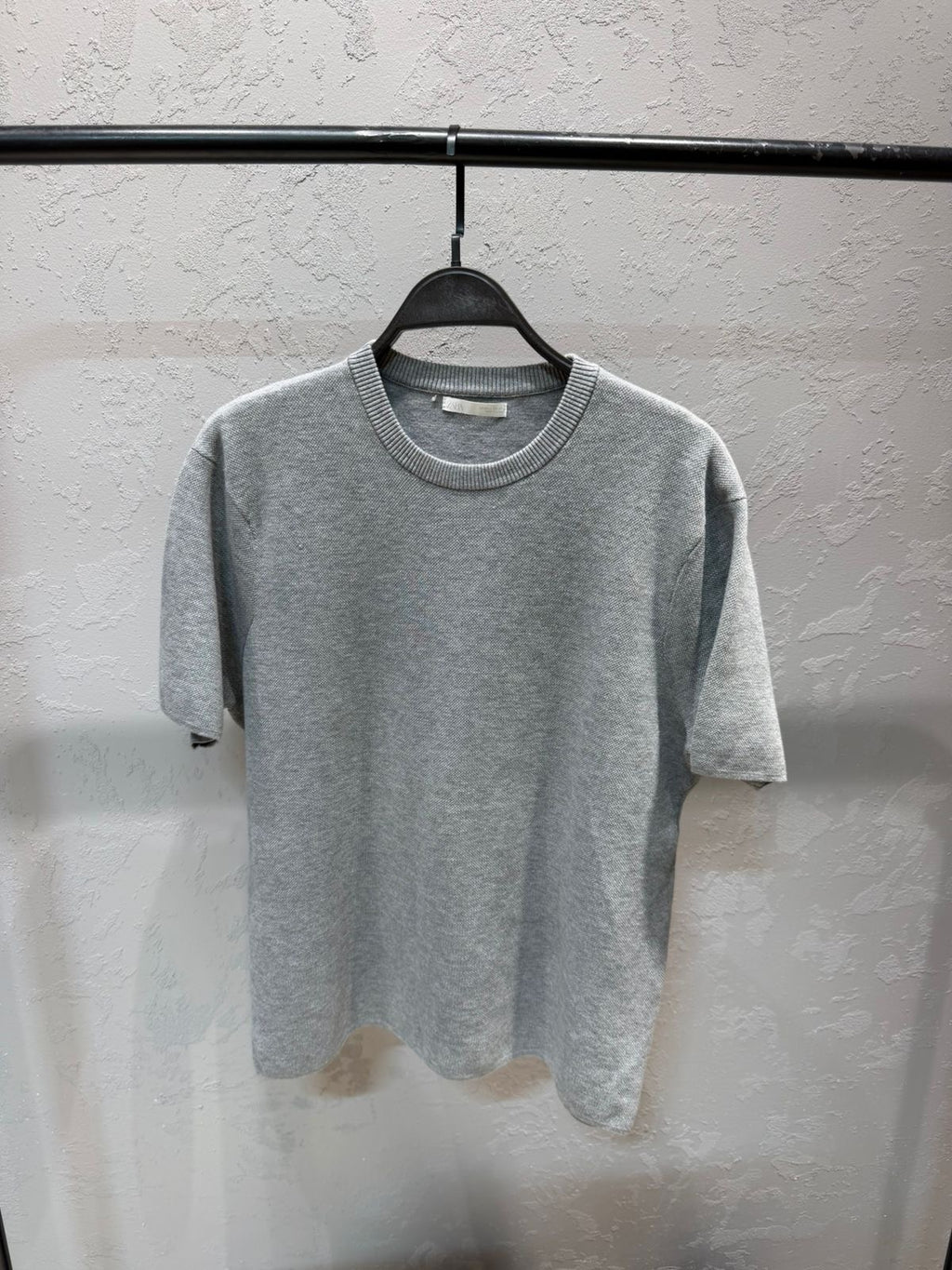 ZARA Essential Crew Neck T-Shirt – Light Grey