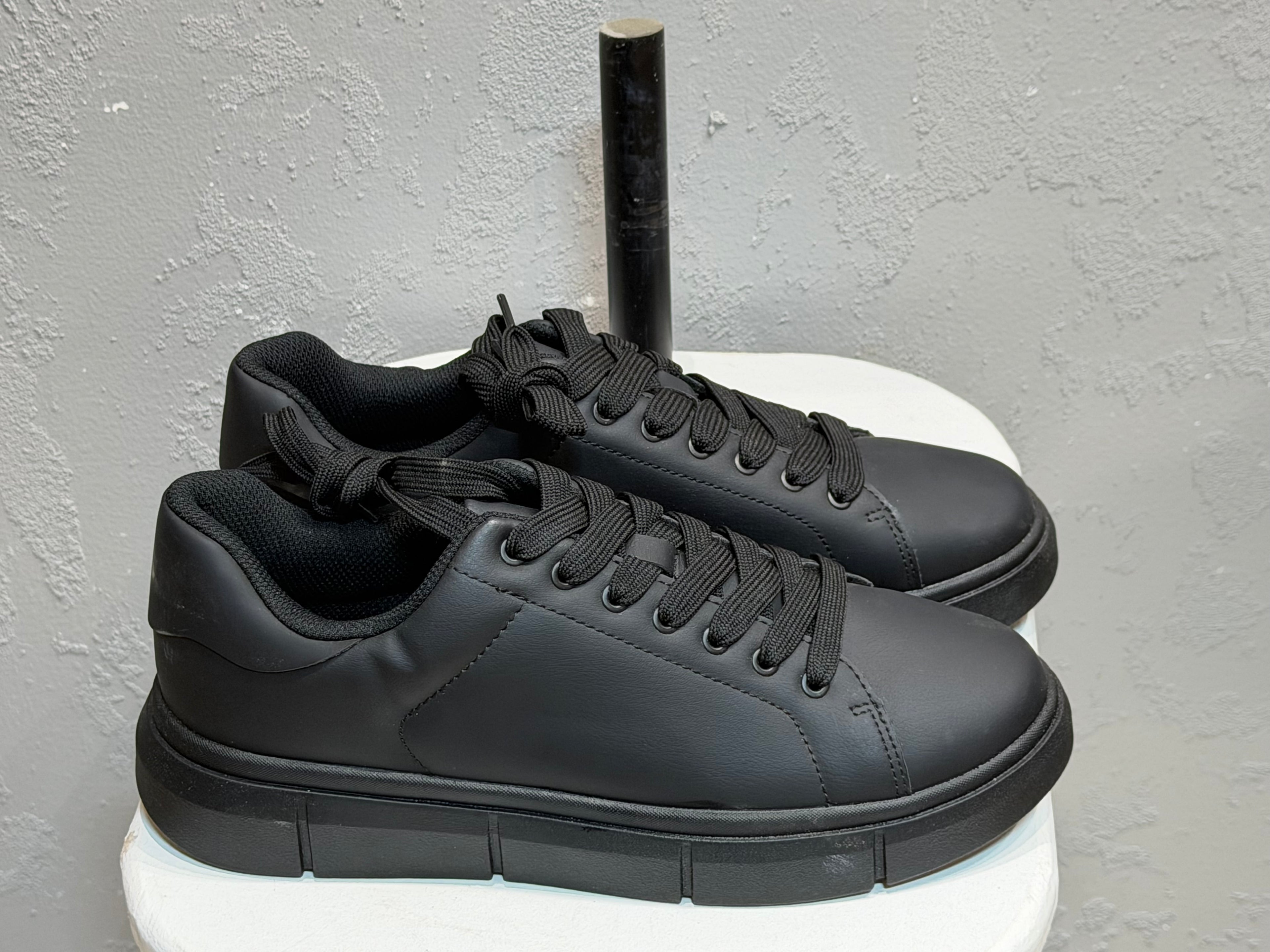 CHUNKY SOLE TRAINERS - ZARA