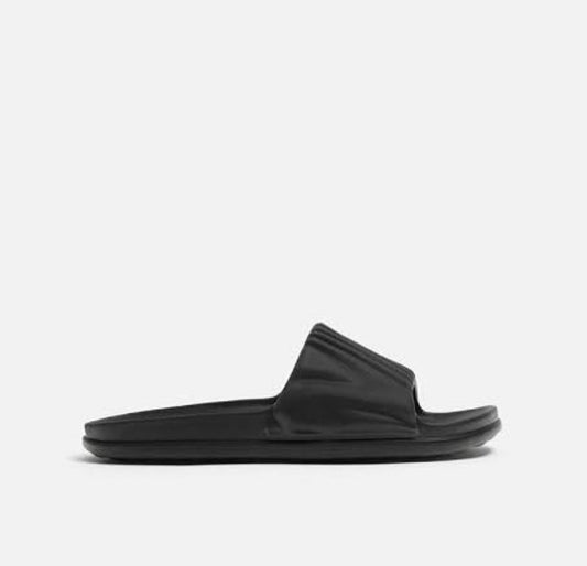 ZARA _ SLIPPER