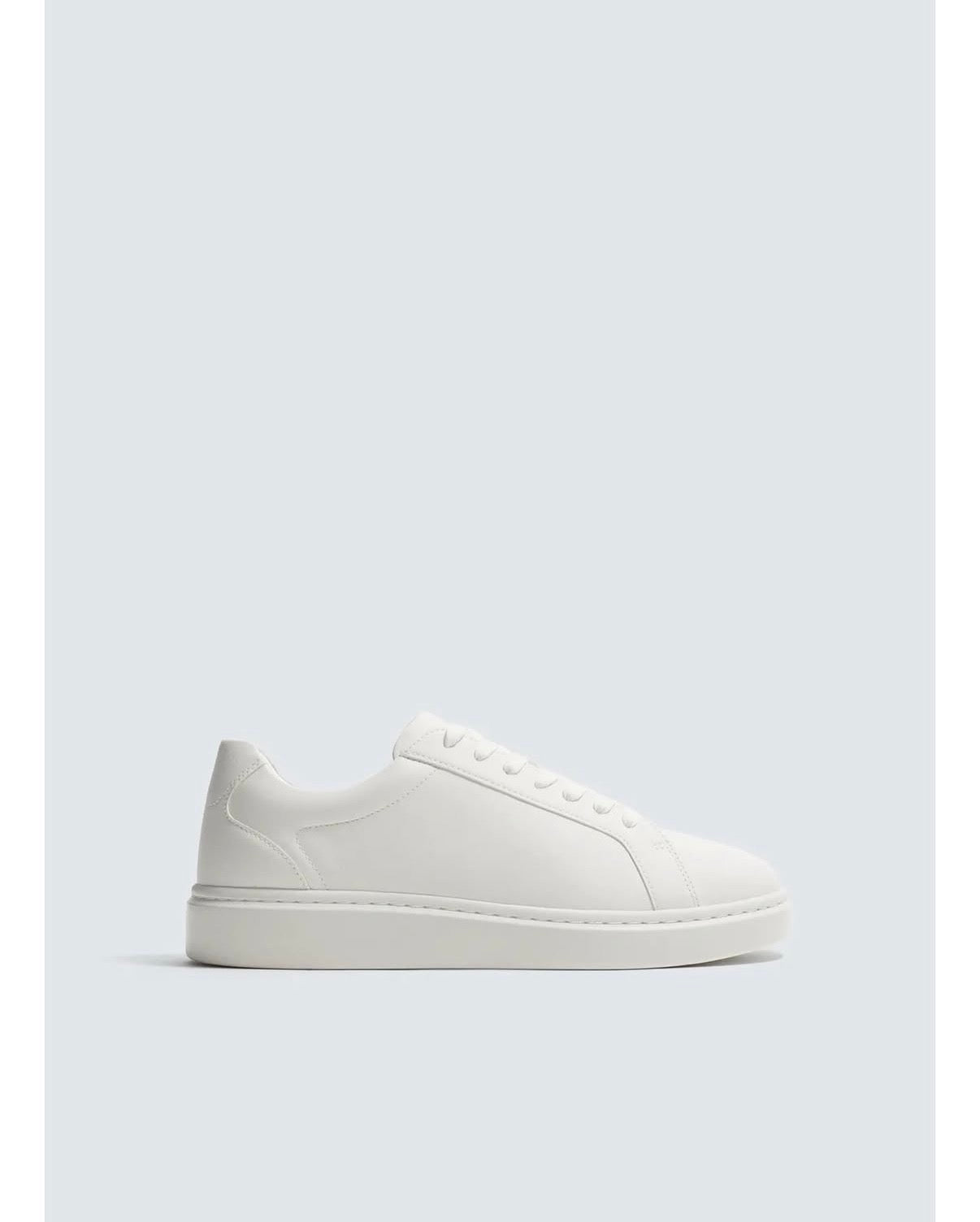 PULL&BEAR Aero Chunk Sneaker – Off White