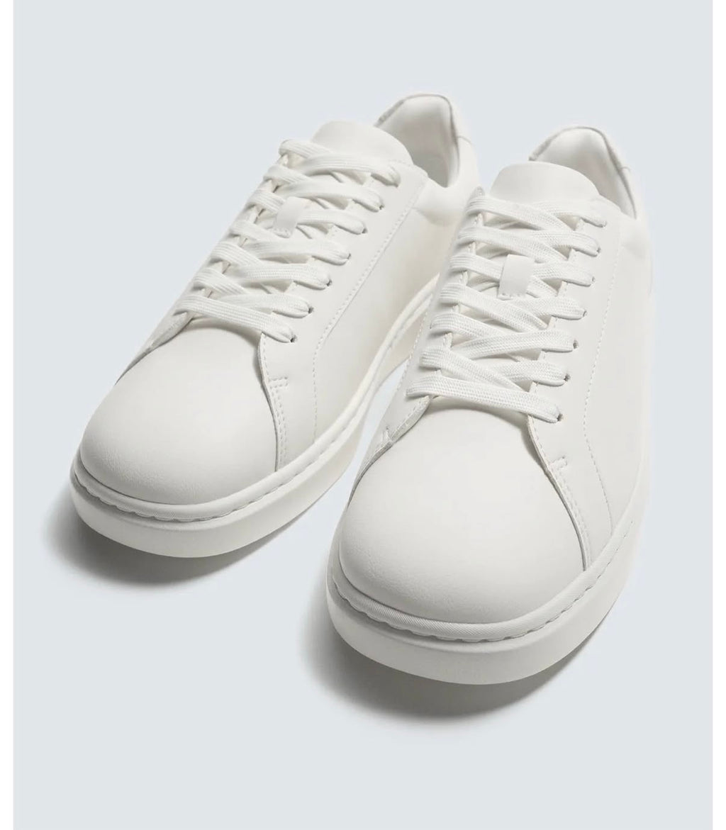 PULL&BEAR Aero Chunk Sneaker – Off White