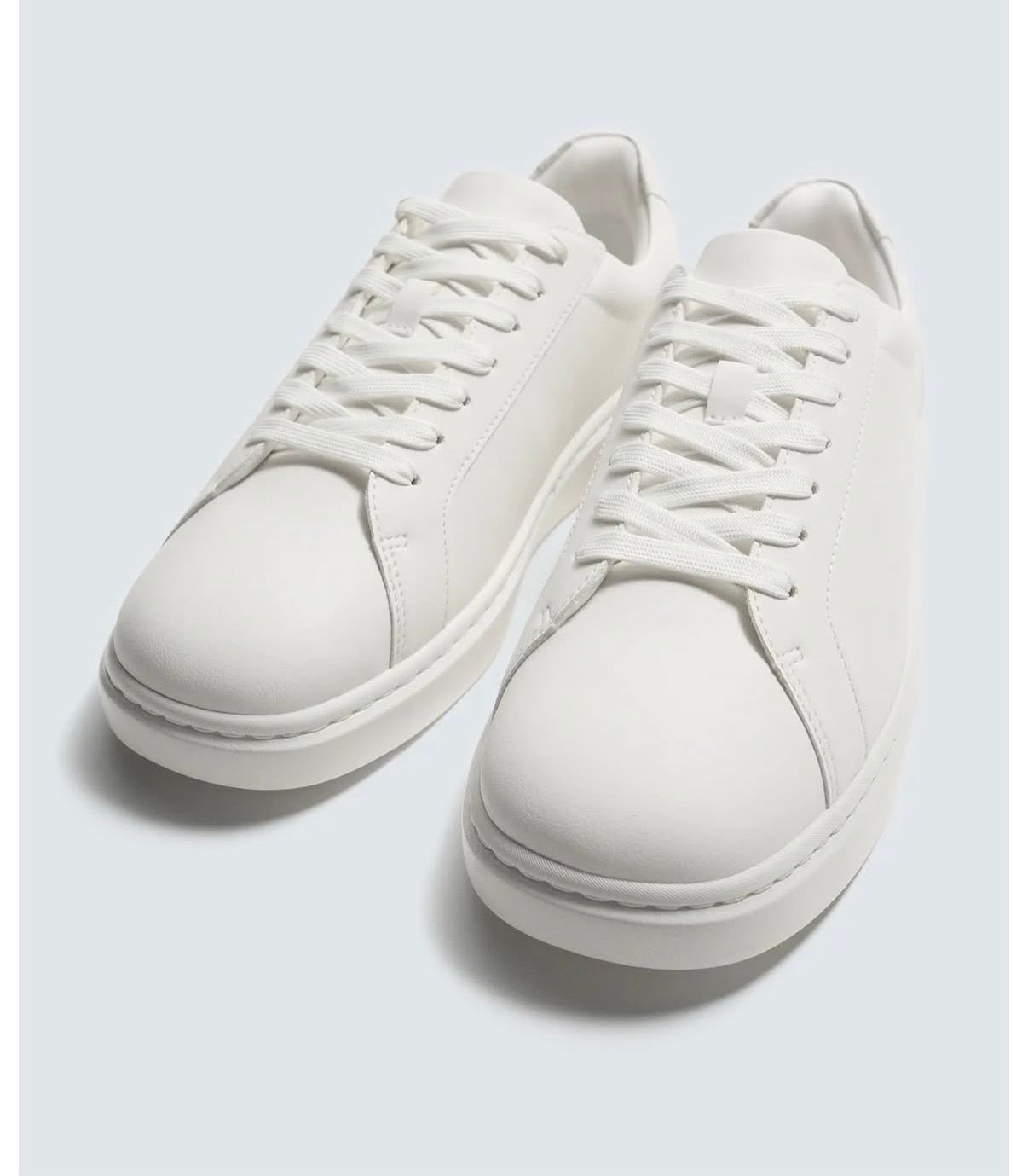 PULL&BEAR Aero Chunk Sneaker – Off White