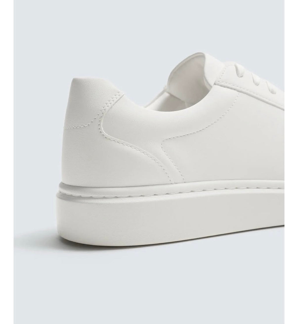PULL&BEAR Aero Chunk Sneaker – Off White