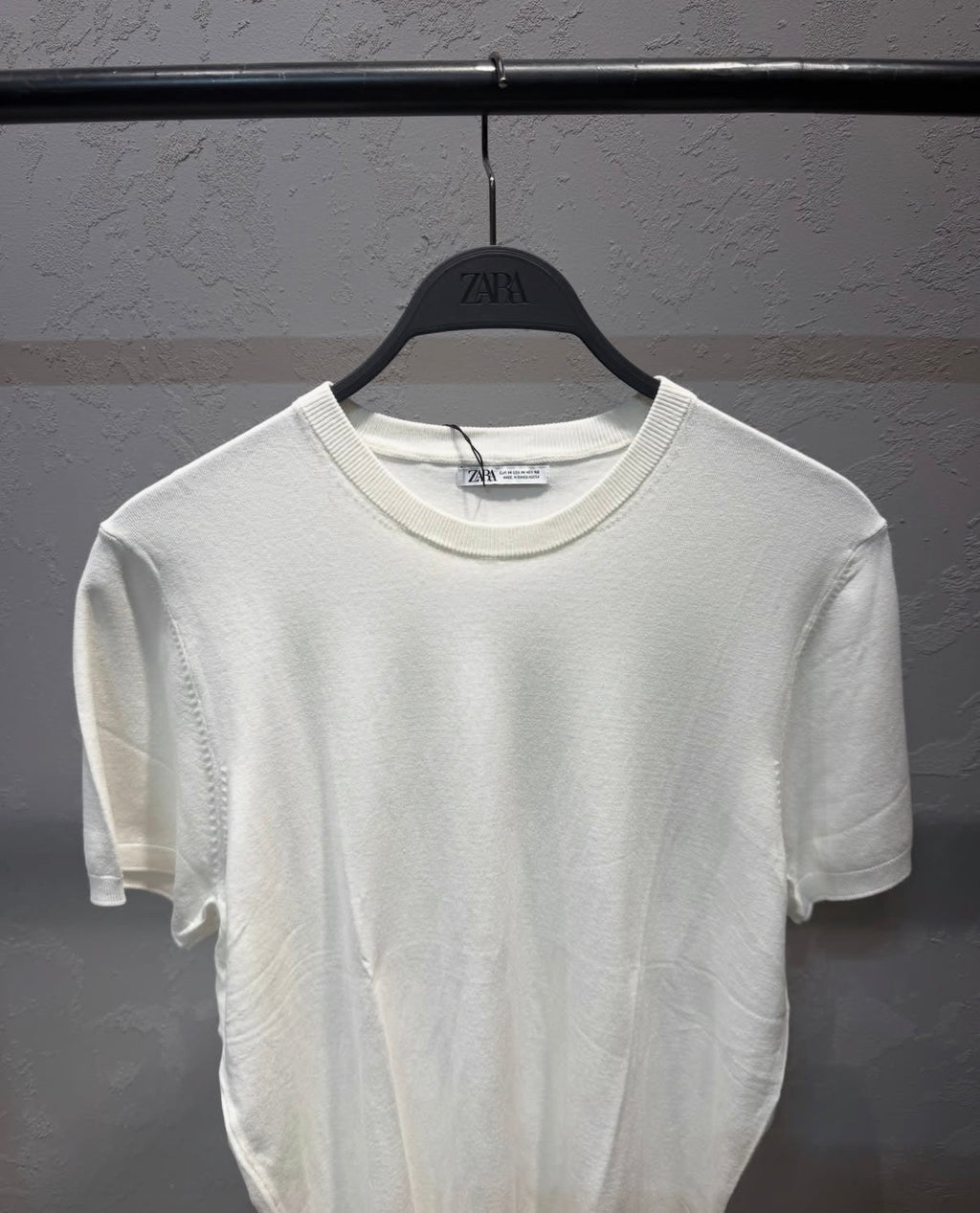 ZARA Essential Crew Neck T-Shirt - WHITE
