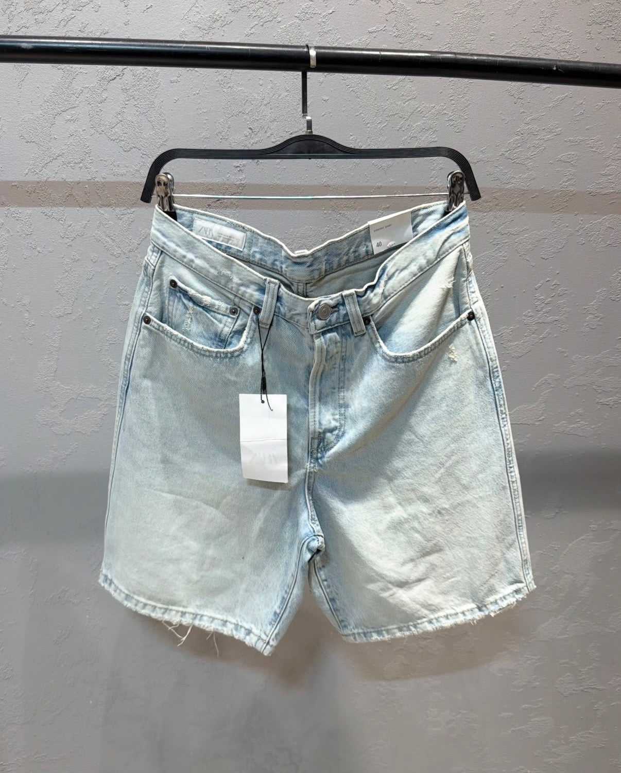 PULL&BEAR Relaxed Fit Denim Shorts – Washed Light Blue