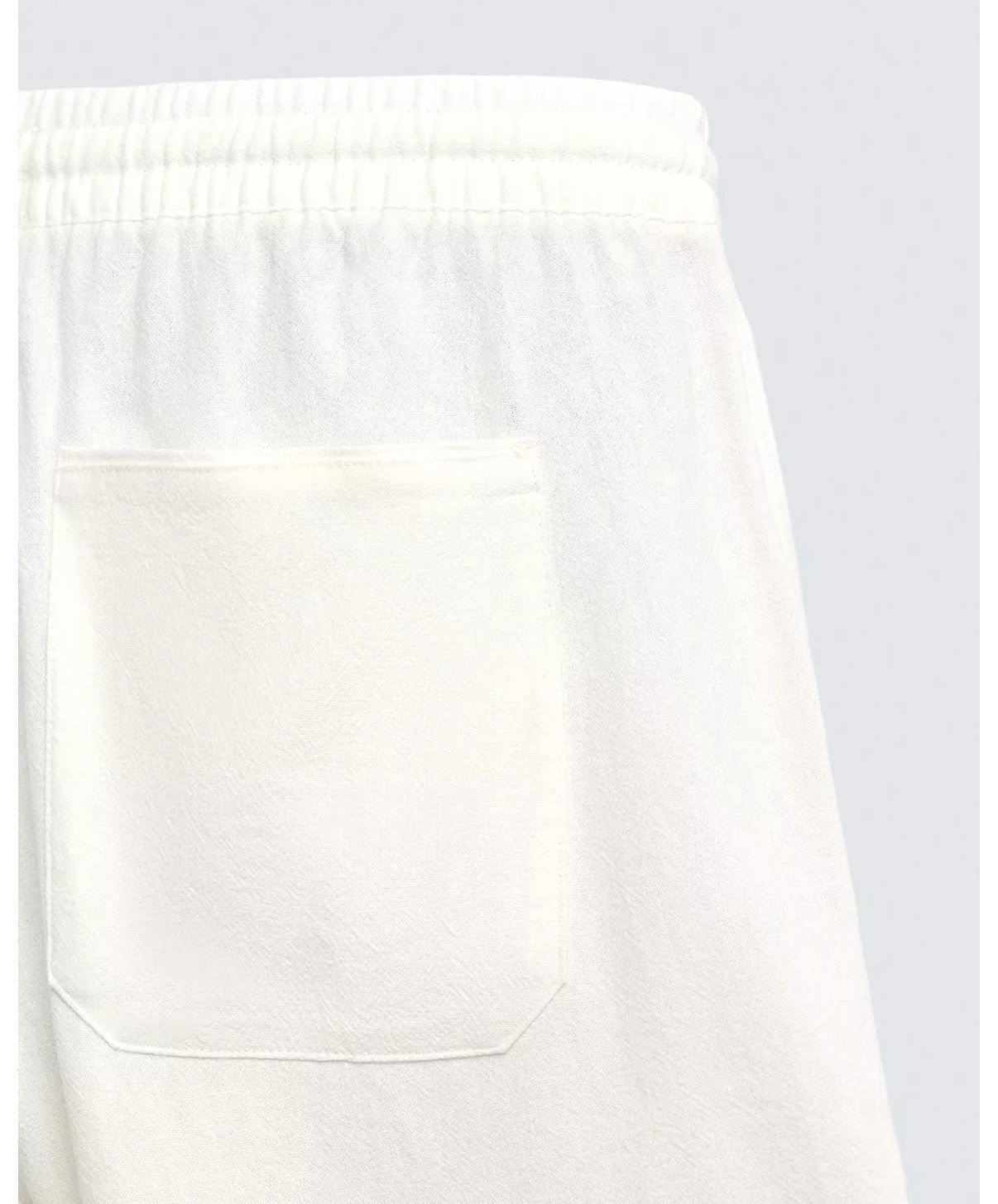 PULL&BEAR Relaxed Fit Linen Shorts – WHITE