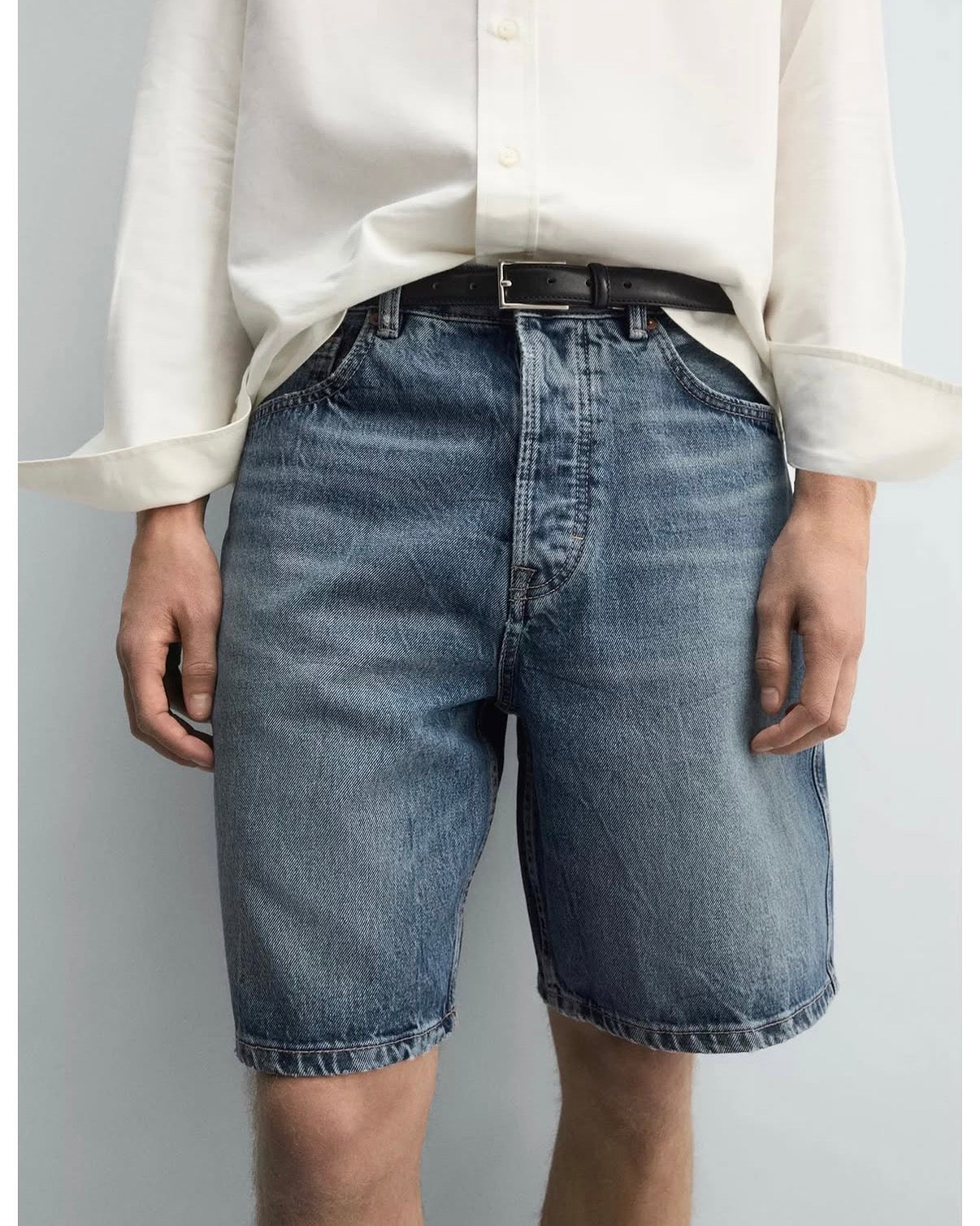 PULL&BEAR Relaxed Fit Denim Shorts – Washed Light Blue