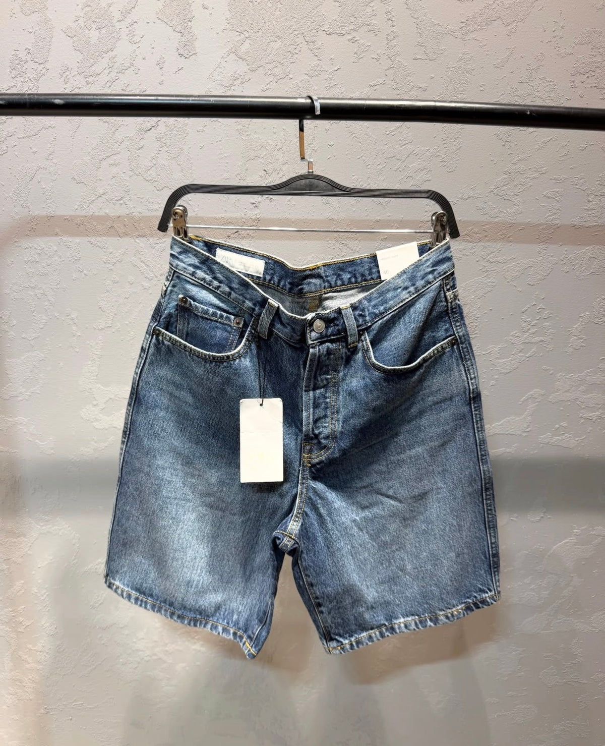 Zara Relaxed Fit Denim Shorts – Washed Light Blue