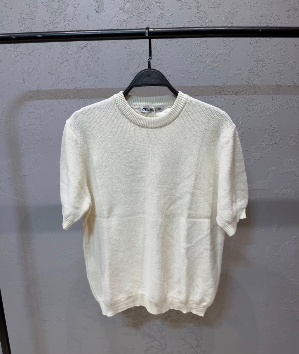 ZARA Lightweight Knit Sweater