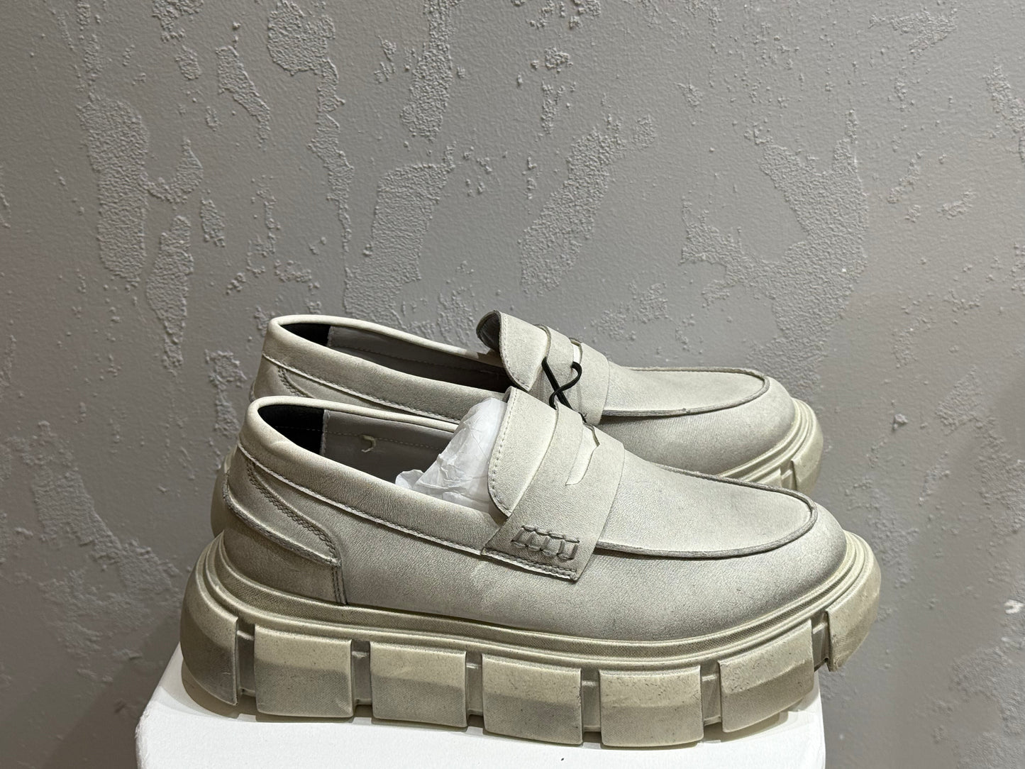 ZARA Chunky Penny Loafers – Off White