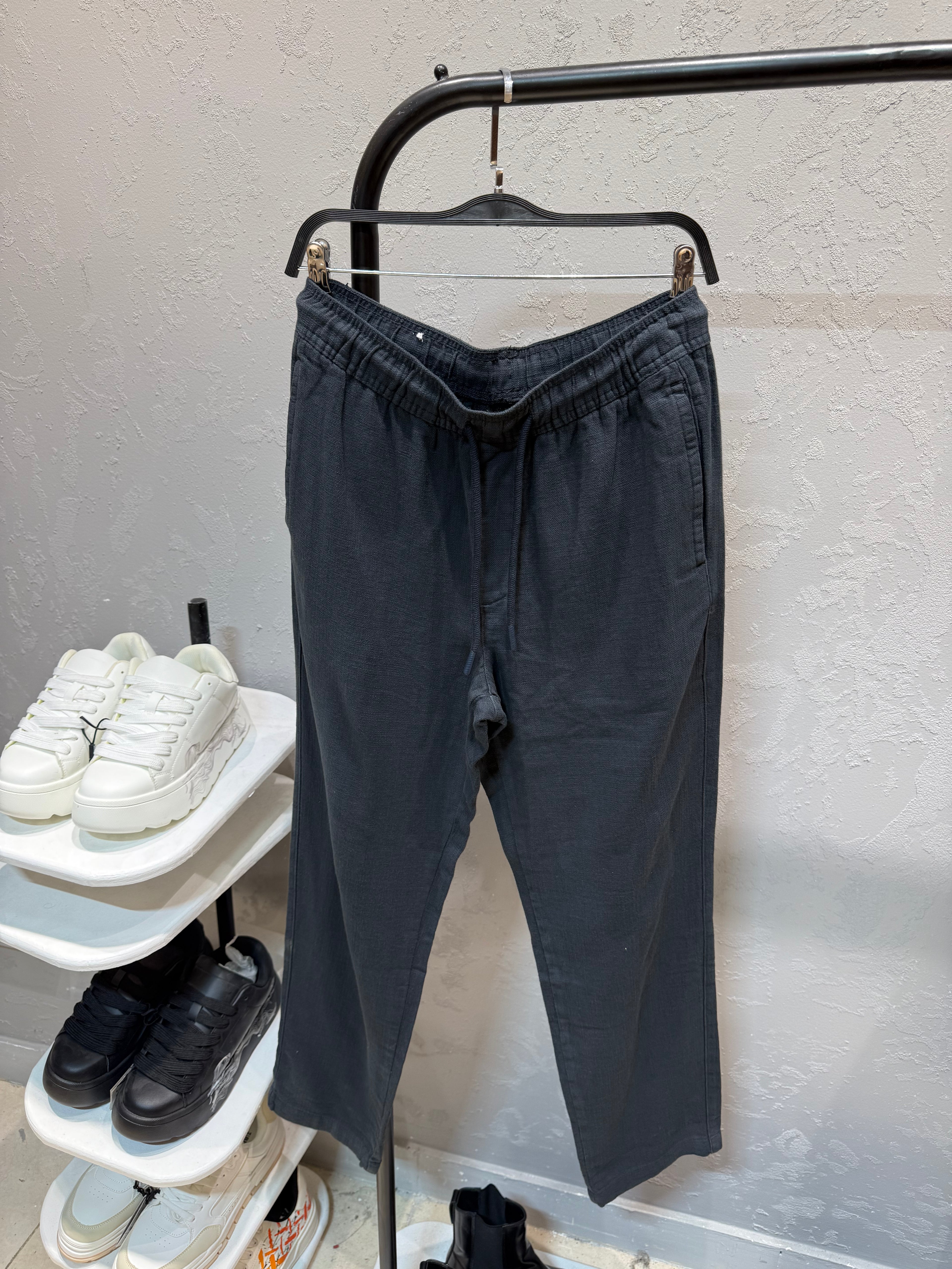 ZARA HEAVY WHIGHT TROUSERS