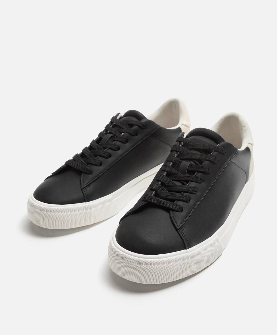 CONTRAST TRAINERS - ZARA