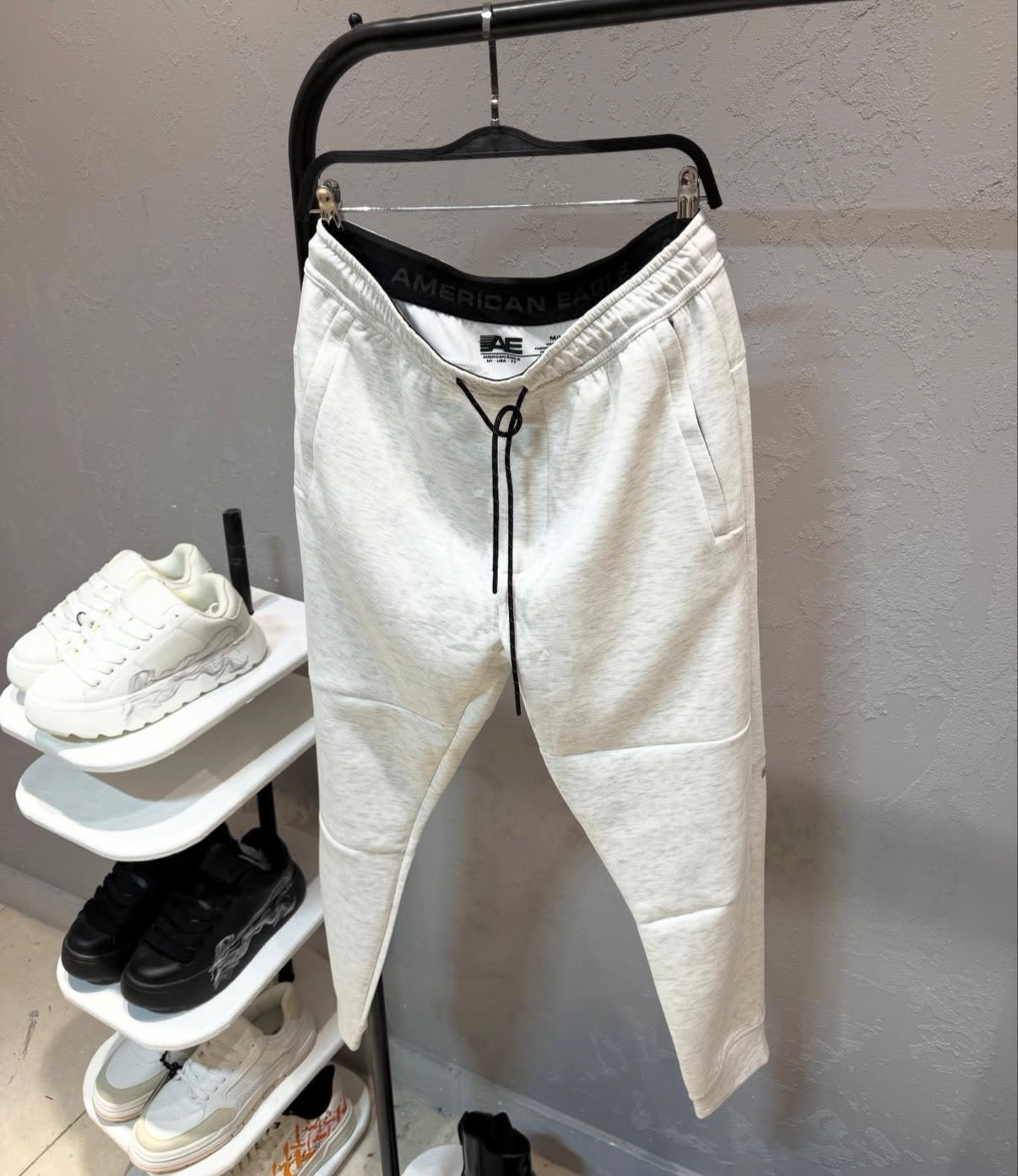 AMERICAN EAGLE  SWEETPANTS