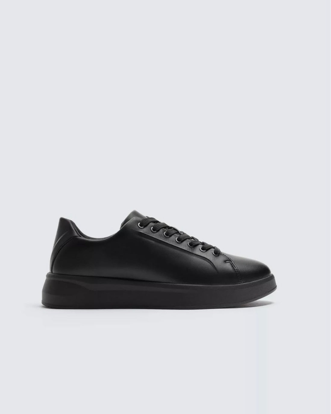 Zara Street Runner –