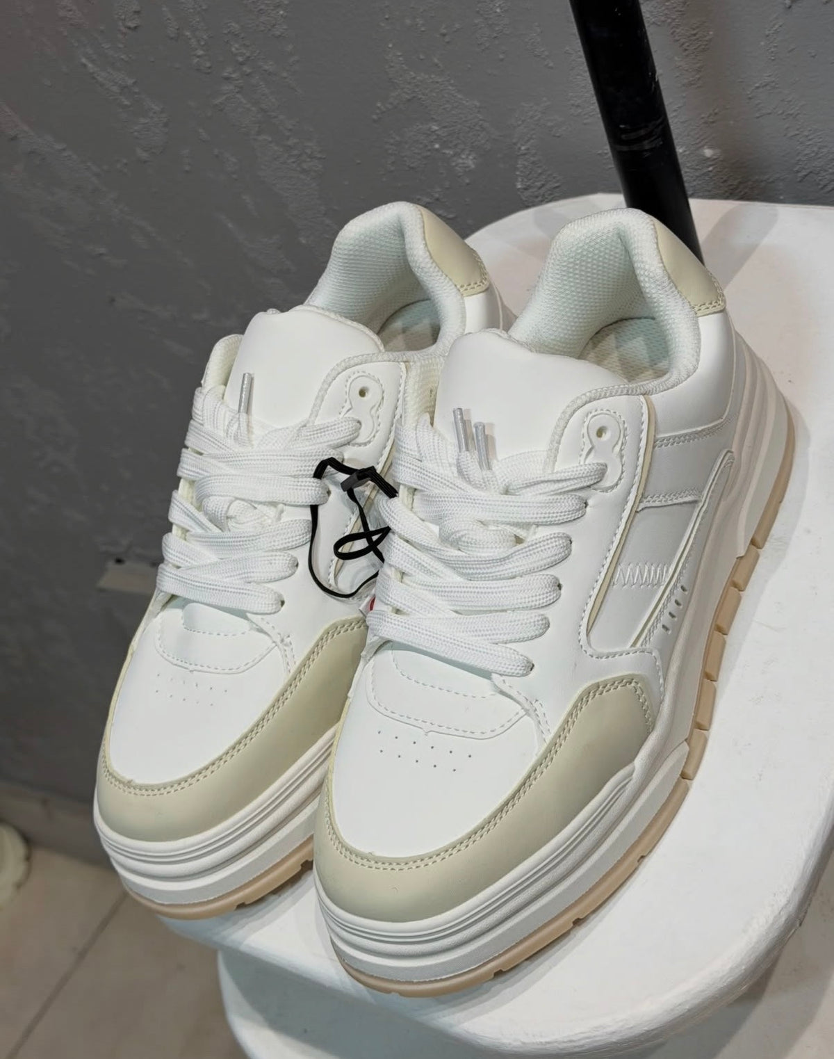 BERSHKA Street Runner