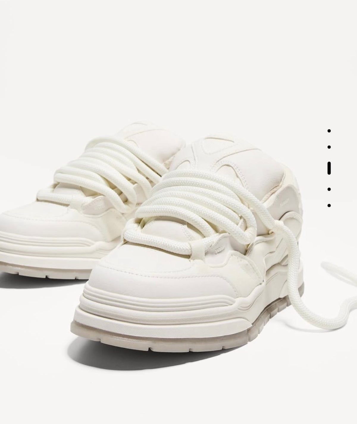 BERSHKA Street Runner