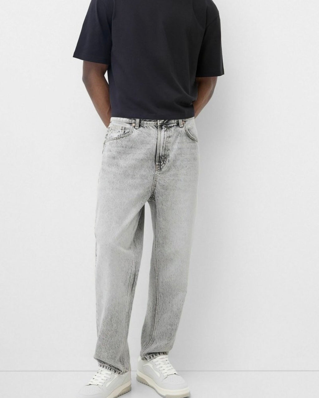 BERSHKA LOOSE FIT - JEANS