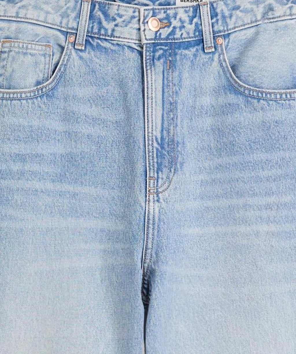 BERSHKA LOOSE FIT - JEANS