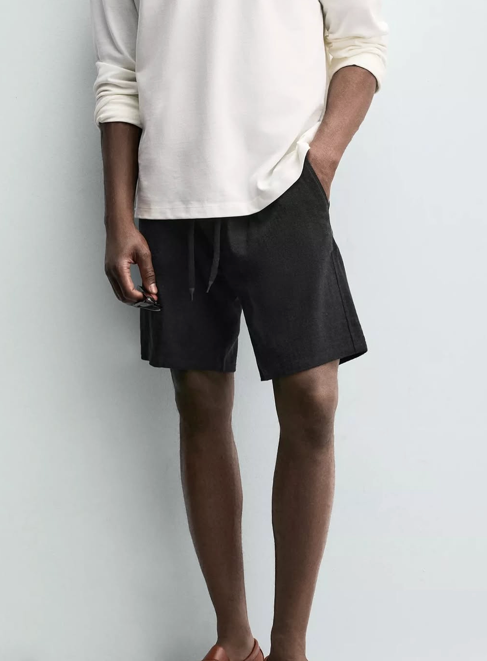 PULL&BEAR Relaxed Fit Linen Shorts – Black