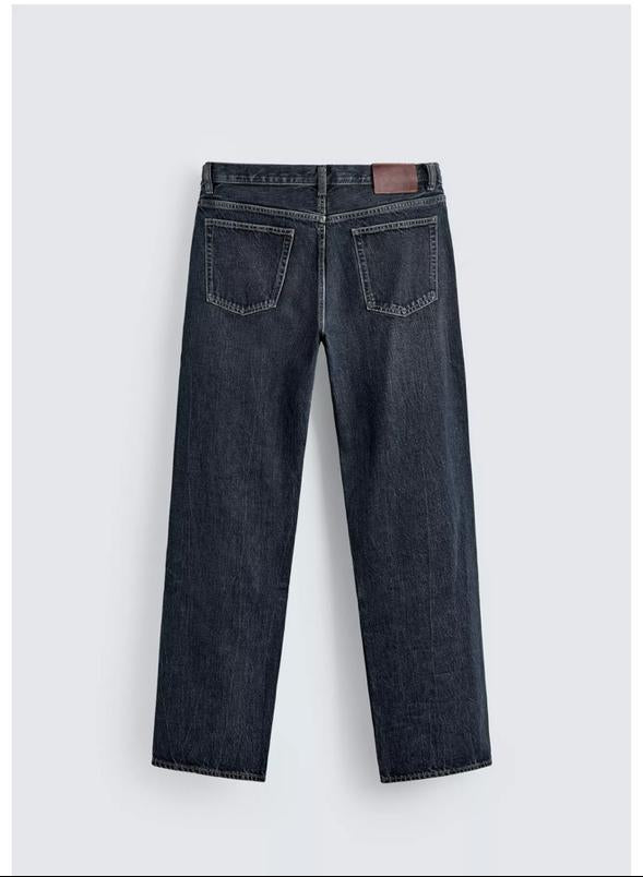 ZARA -STRAIGHT LEG JEANS