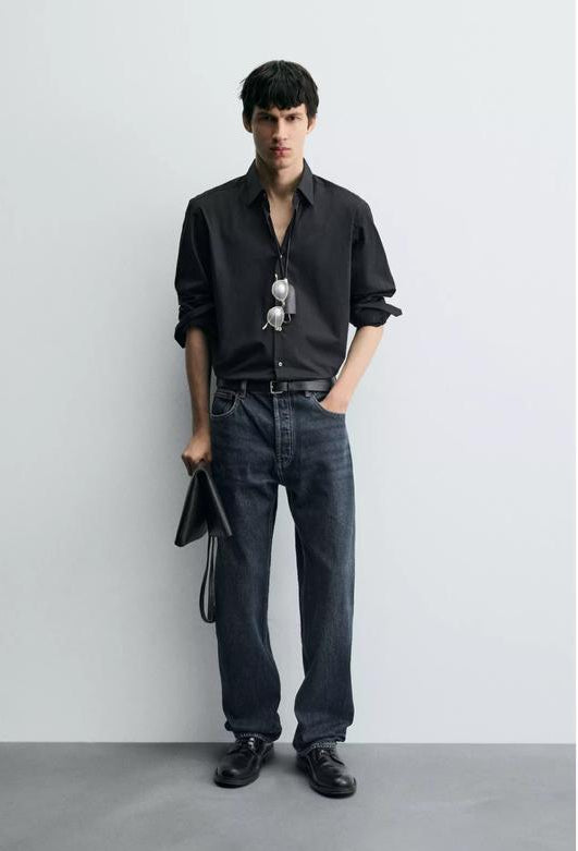 ZARA -STRAIGHT LEG JEANS