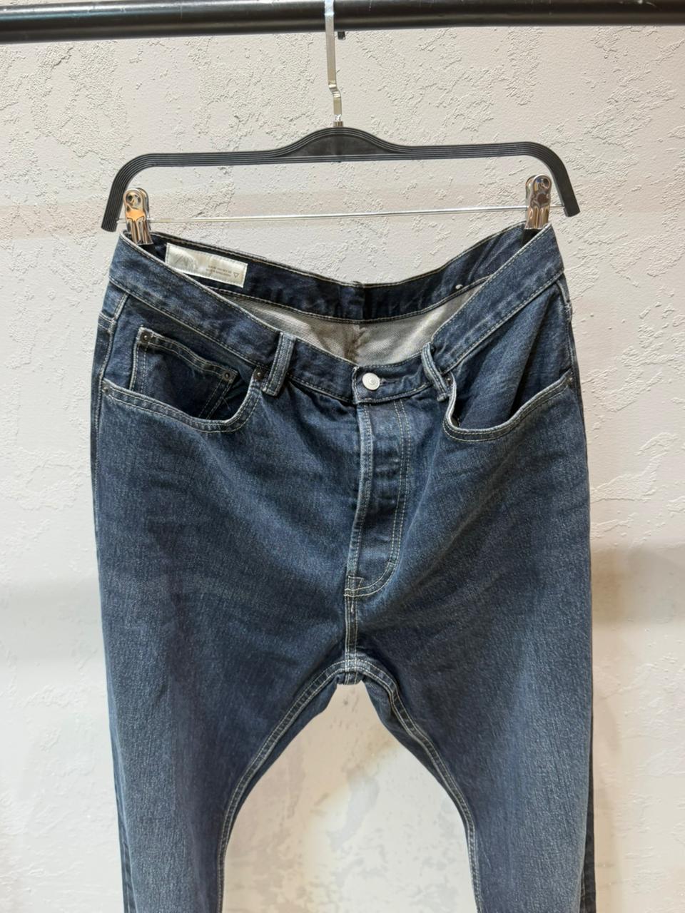 ZARA -STRAIGHT LEG JEANS