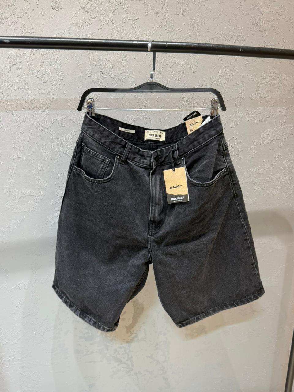PULL&BEAR Relaxed Denim Shorts – Washed Black