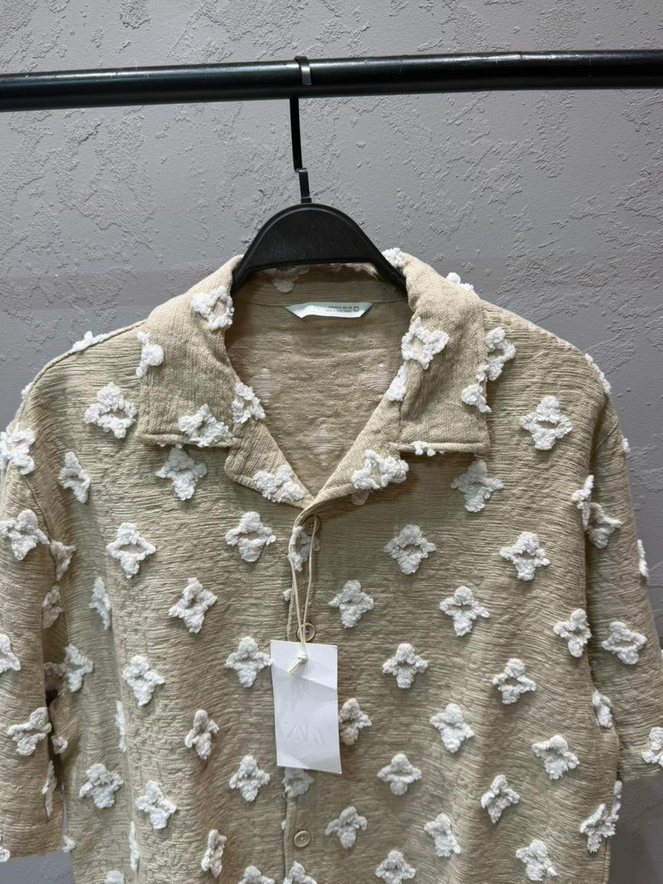 ZARA Relaxed Fit Jacquard Shirt – Ivory