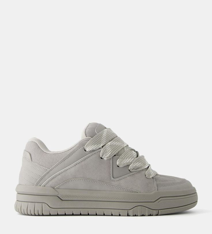BERSHKA Streetform Chunk Sneaker – White