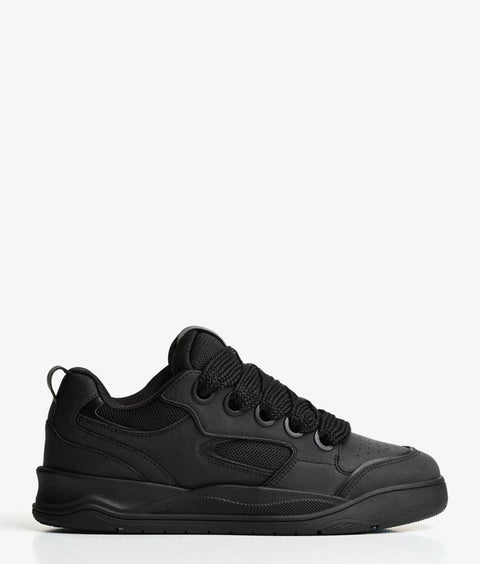 BERSHKA Core Runner Sneaker – Triple Black