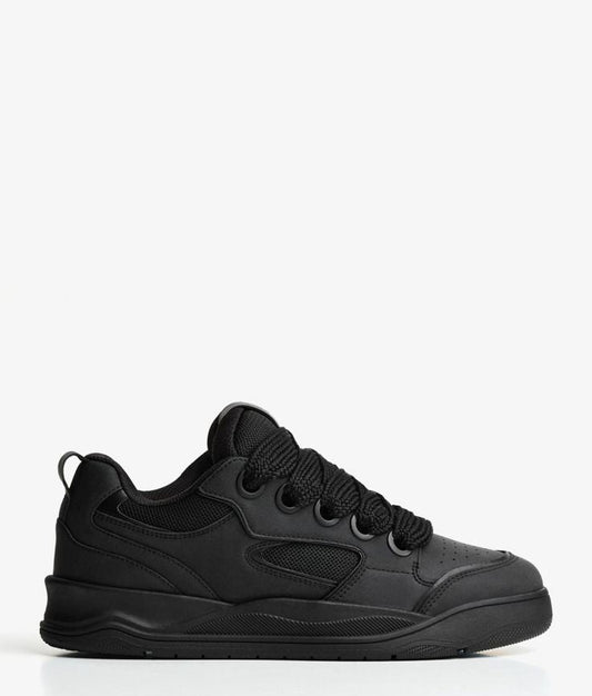 BERSHKA Core Runner Sneaker – Triple Black