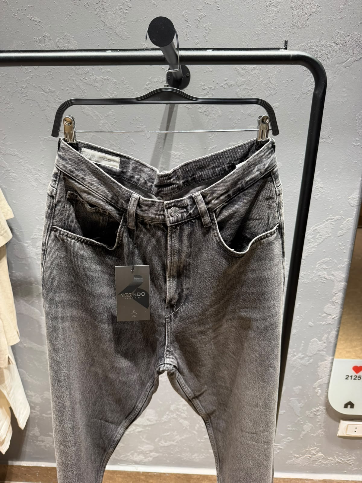 ZARA Vintage Baggy Jeans – Washed Grey