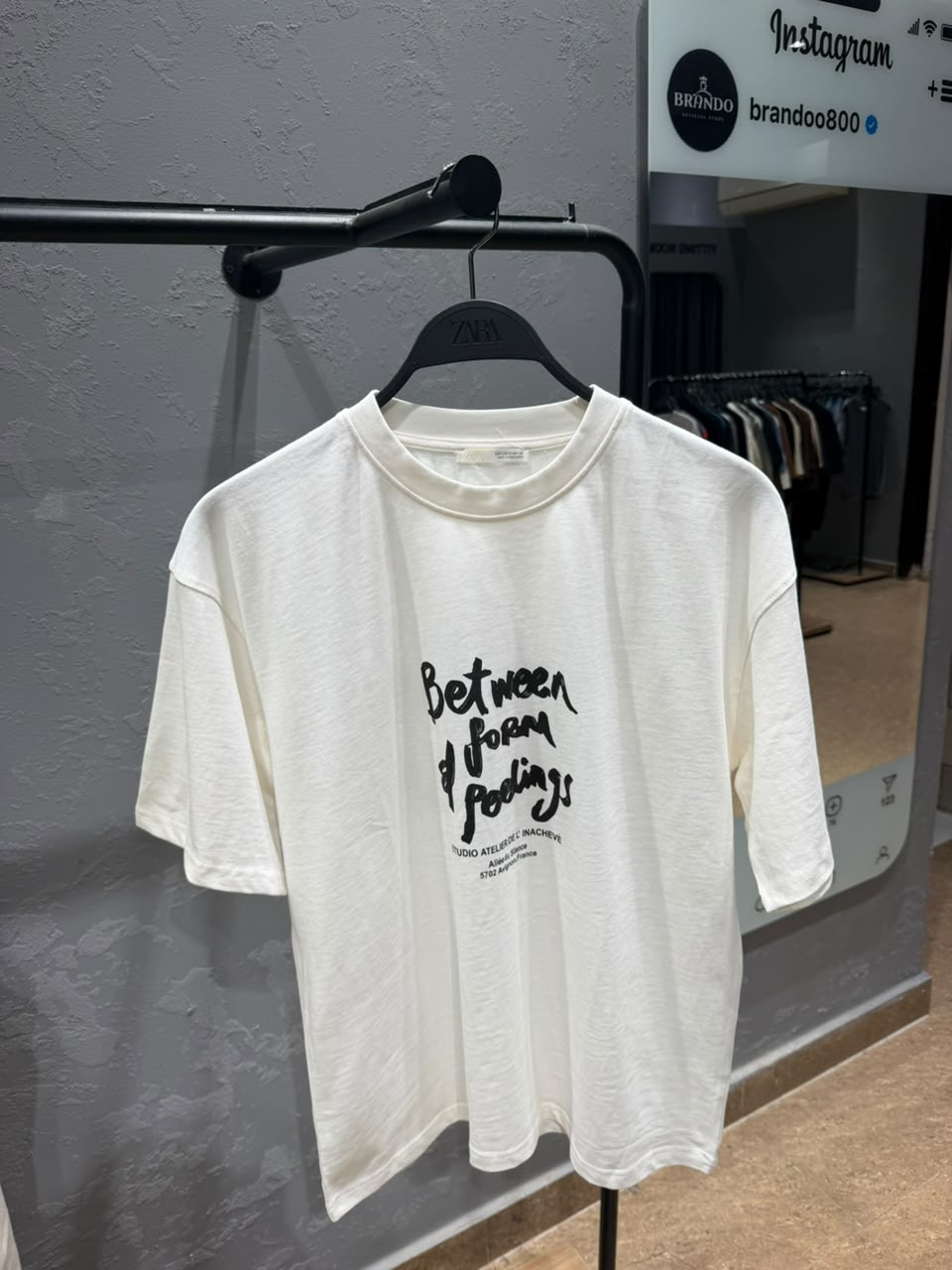 ZARA Graphic Print T-Shirt – Ecru & Black